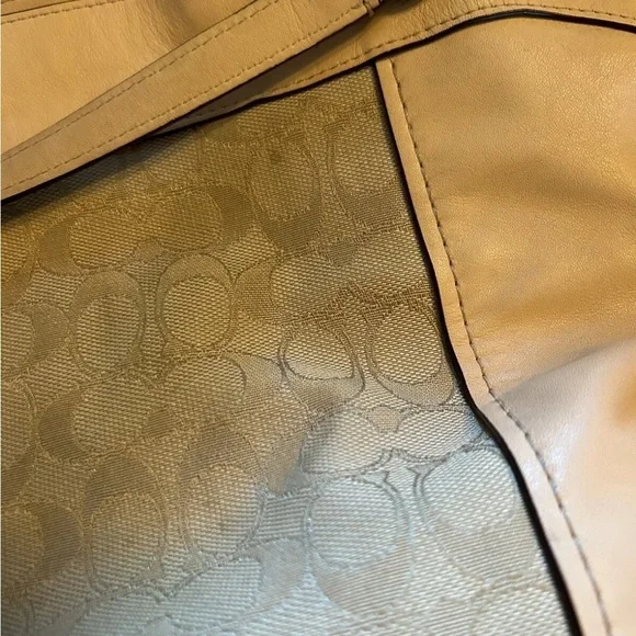 Coach Beige w/ Pink Leather Signature Shoulder Bag - Picture 13 of 16